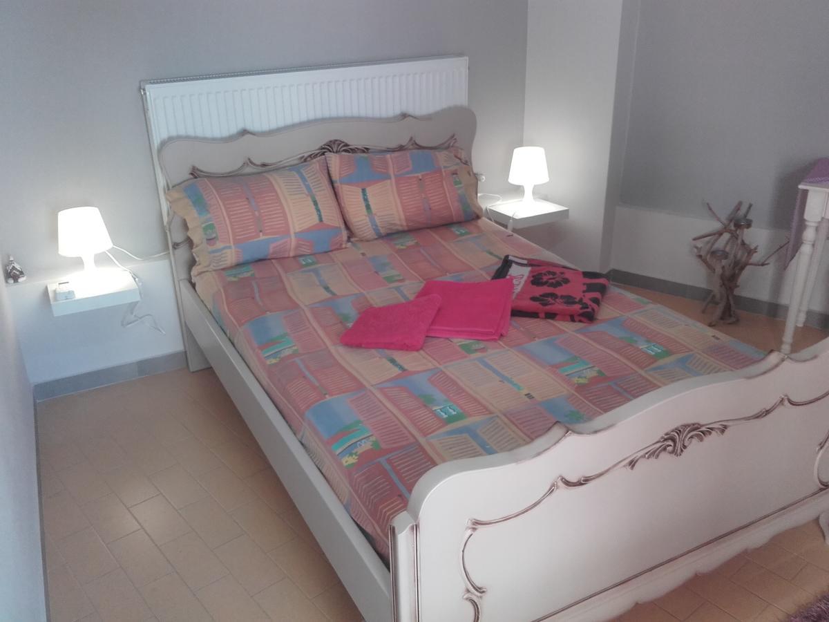 Jennys Apartment Preveza Eksteriør billede